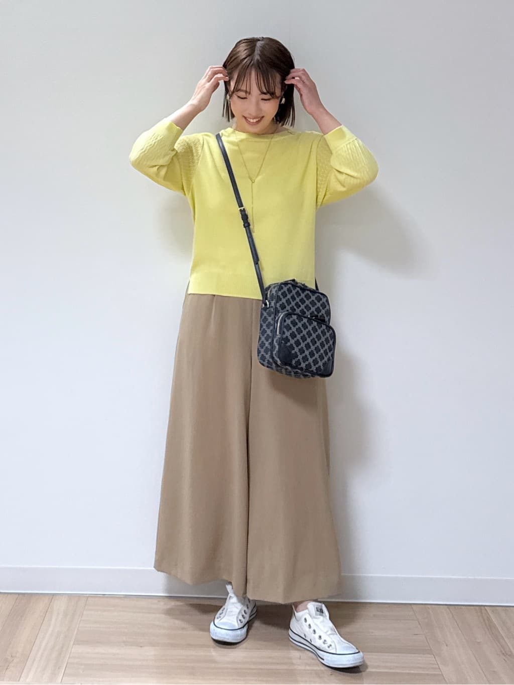 amiさんの「Reflect｜◆【WEB先行カラーあり／洗える】パフスリーブニット」を使ったコーディネート