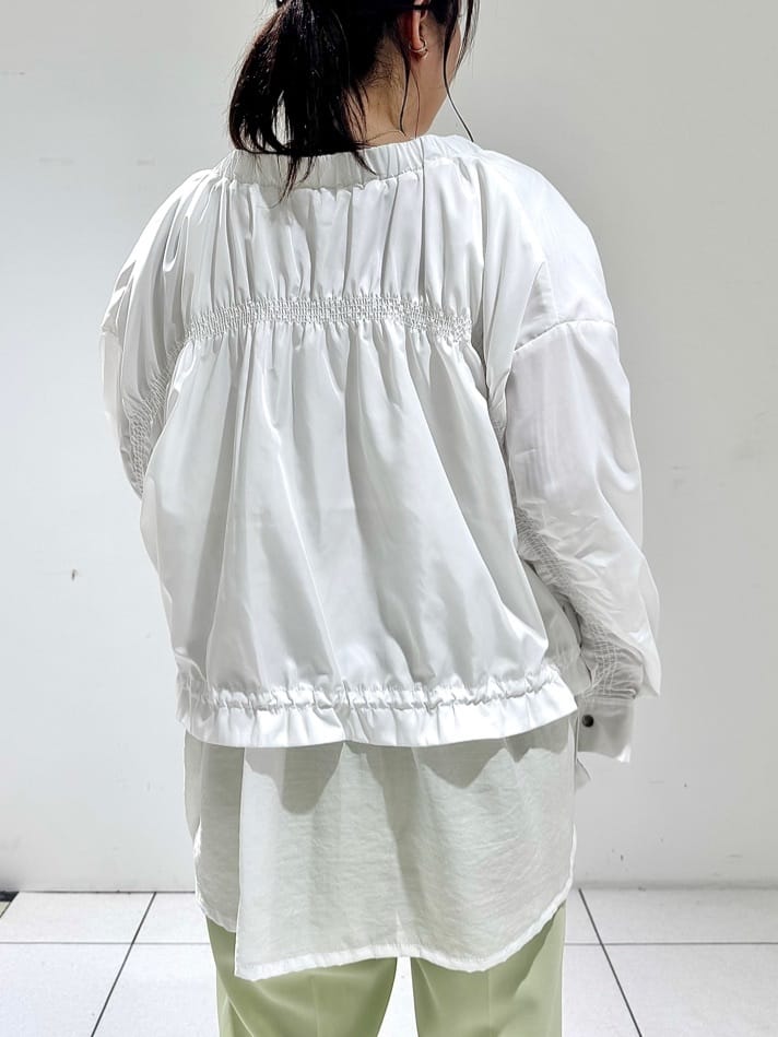 そんさんの「INDIVI｜【接触冷感／セットアップ対応】イージーテーパードパンツ【通勤・セレモニー】」を使ったコーディネート
