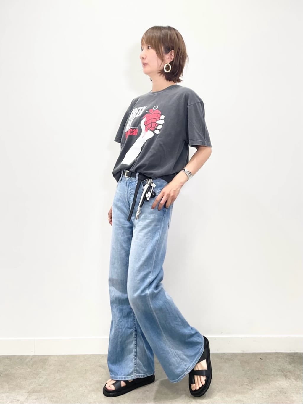 KAYOさんの「UNTITLED｜【本革 旬トレンド】ナローベルト」を使ったコーディネート