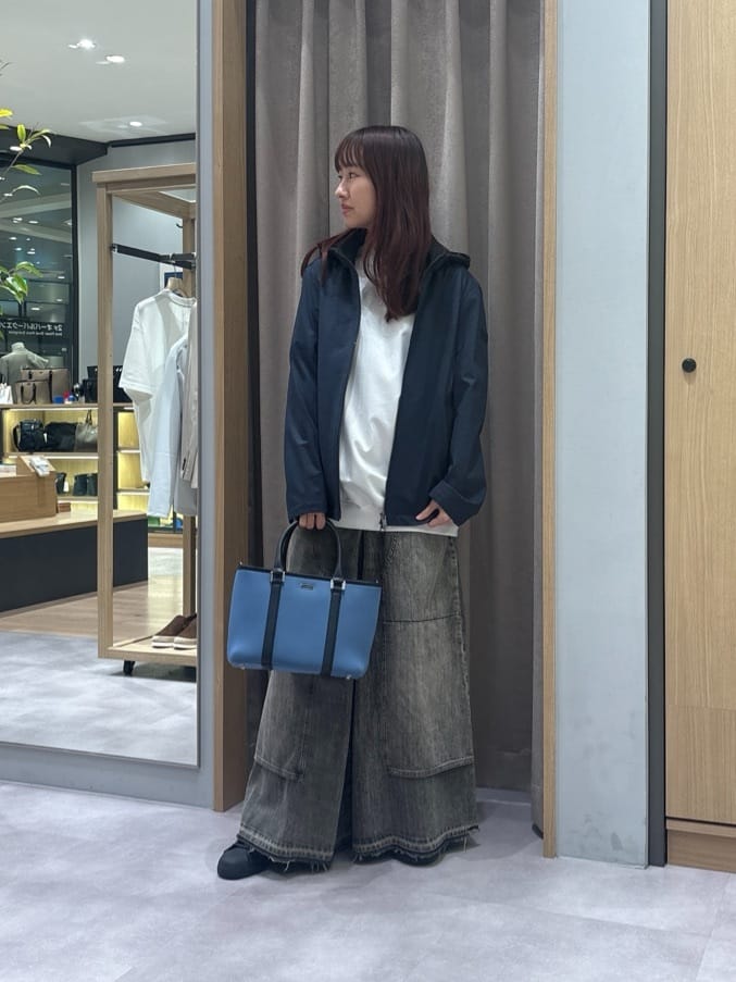 よぴさんの「TAKEO KIKUCHI｜【抗菌防臭／5サイズ展開】ハイゲージポンチ Tシャツ」を使ったコーディネート