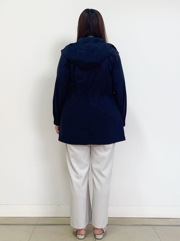 chisaさんの「Reflect｜◆【夏SALE／撥水／手洗い可】ライティフーディコート」を使ったコーディネート