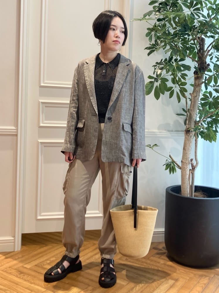 konominさんの「DRESSTERIOR｜」を使ったコーディネート