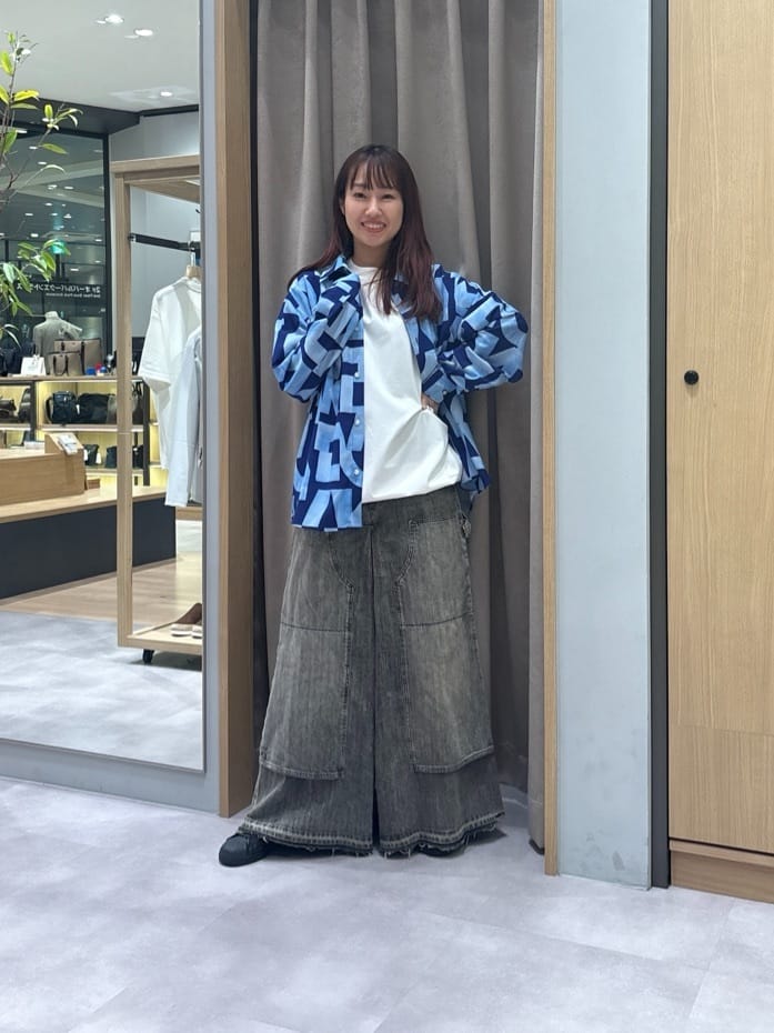 よぴさんの「TAKEO KIKUCHI｜【抗菌防臭／5サイズ展開】ハイゲージポンチ Tシャツ」を使ったコーディネート