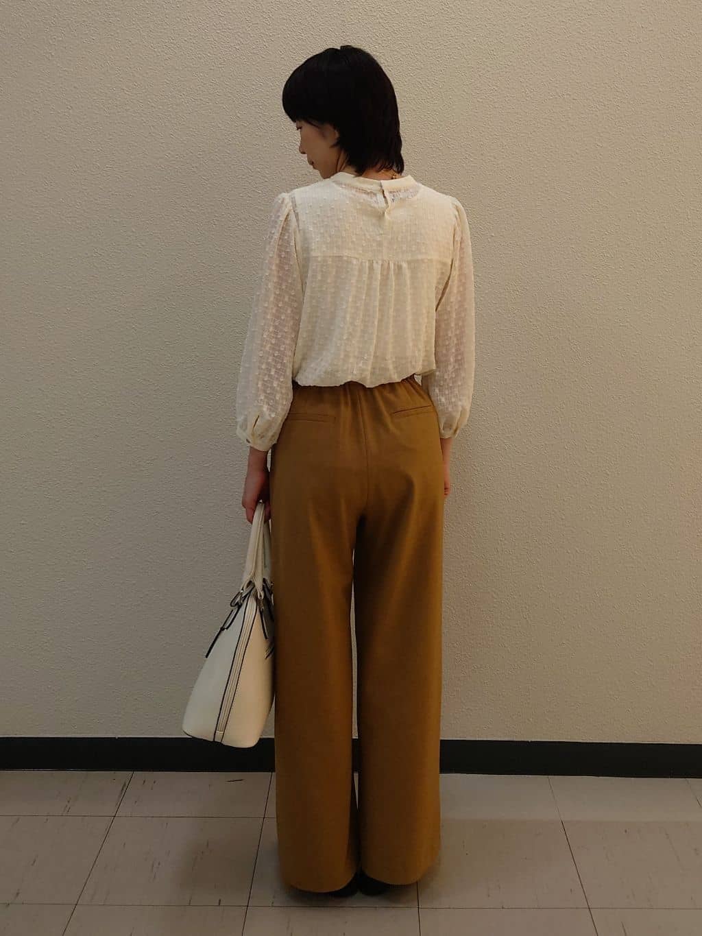 ホンマさんの「Reflect｜◆【手洗い可】ロングシルエットブラウス」を使ったコーディネート