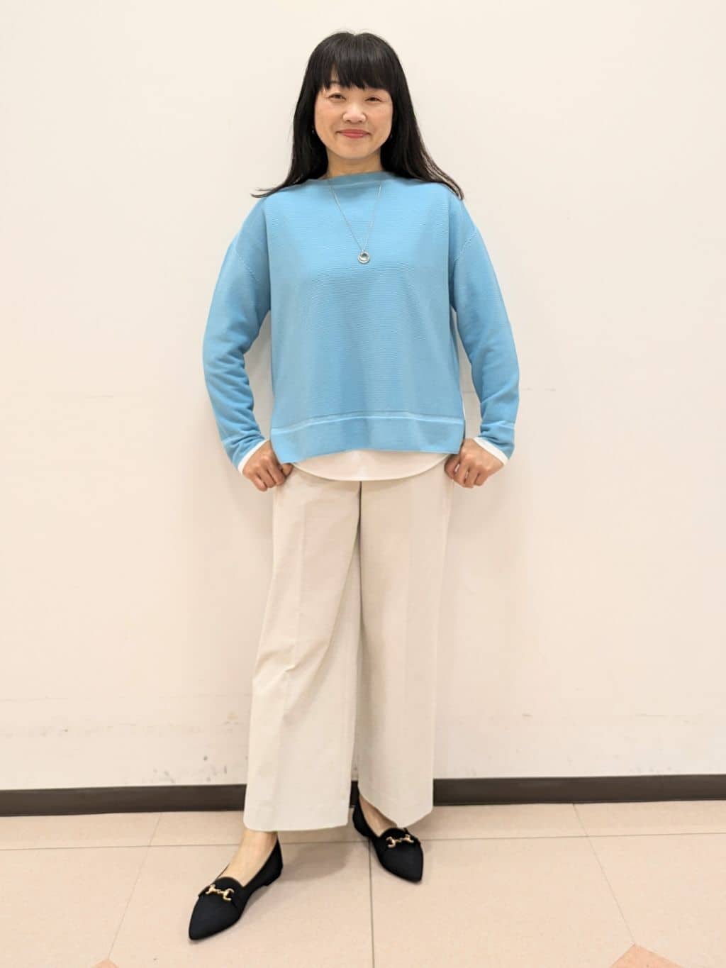 ともさんの「UNTITLED｜トリプルワントップペンダント」を使ったコーディネート