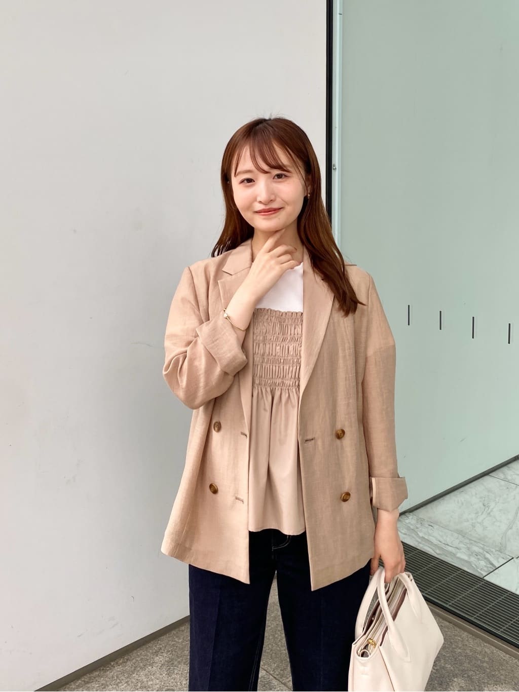 みさかさんの「index｜麻調シアーダブルブレストテーラードジャケット【洗濯機洗い可】」を使ったコーディネート
