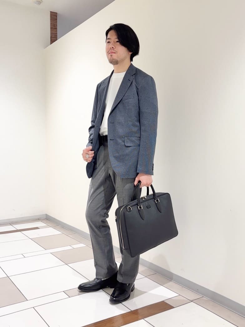 及川さんの「TAKEO KIKUCHI｜【抗菌防臭／5サイズ展開】ハイゲージポンチ Tシャツ」を使ったコーディネート