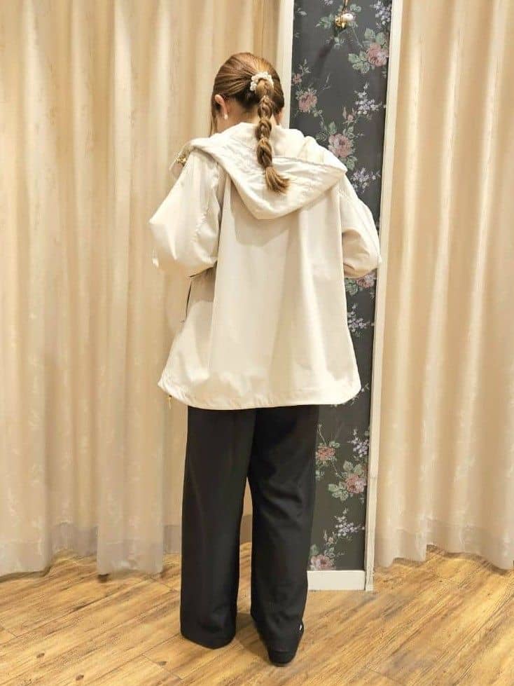 Ikumiさんの「SHOO･LA･RUE｜」を使ったコーディネート