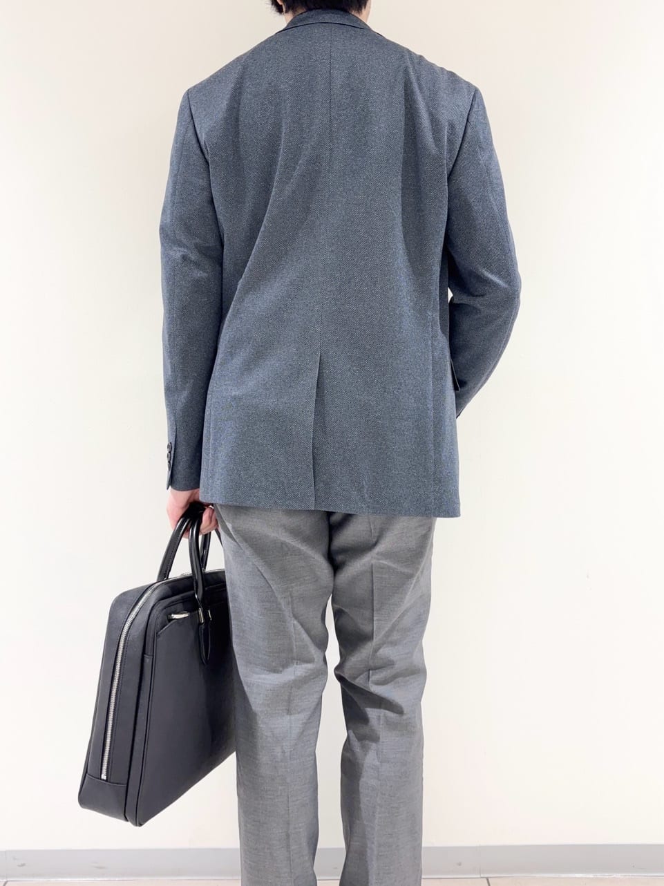 及川さんの「TAKEO KIKUCHI｜【抗菌防臭／5サイズ展開】ハイゲージポンチ Tシャツ」を使ったコーディネート