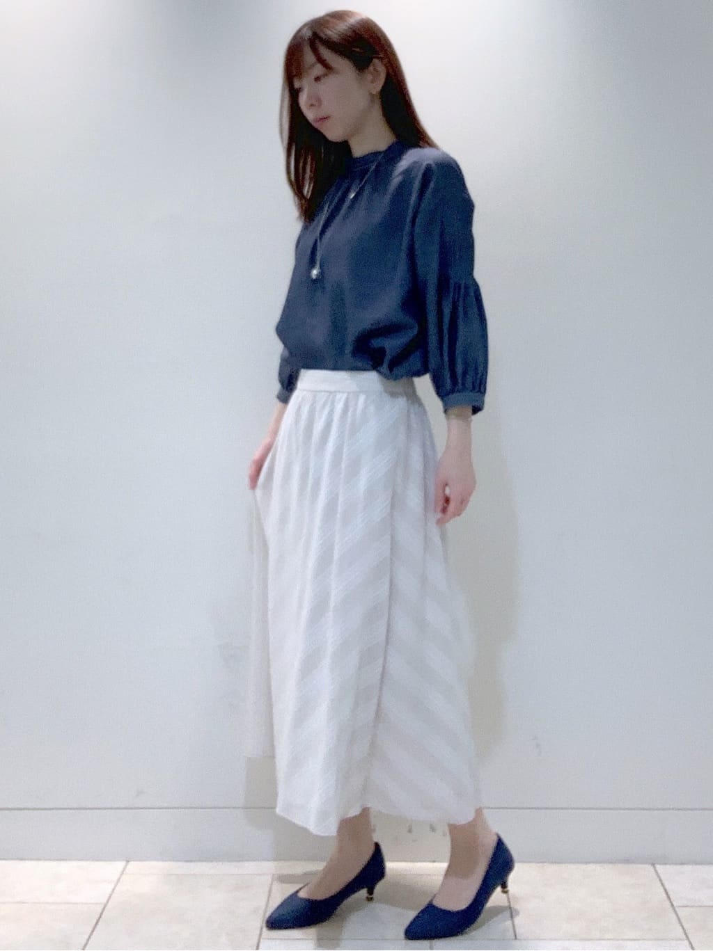 ヤマグチさんの「Reflect｜◆【洗える】オフボディシャツブラウス」を使ったコーディネート