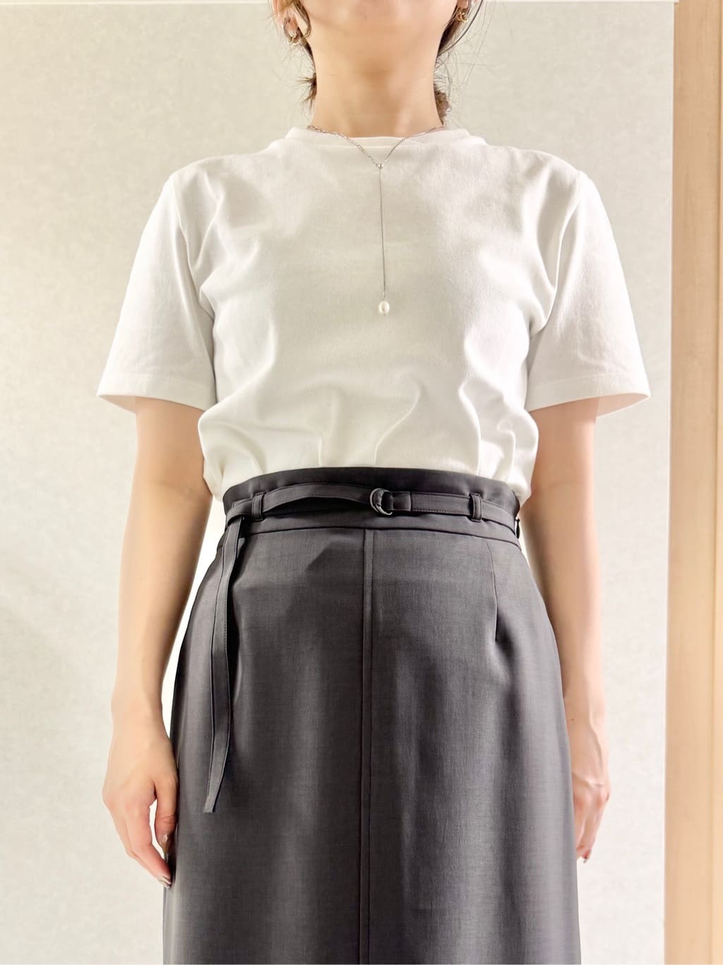 sayuさんの「UNTITLED｜◆【接触冷感/UV/セットアップ可能】ライトウェイト ナロースカート」を使ったコーディネート