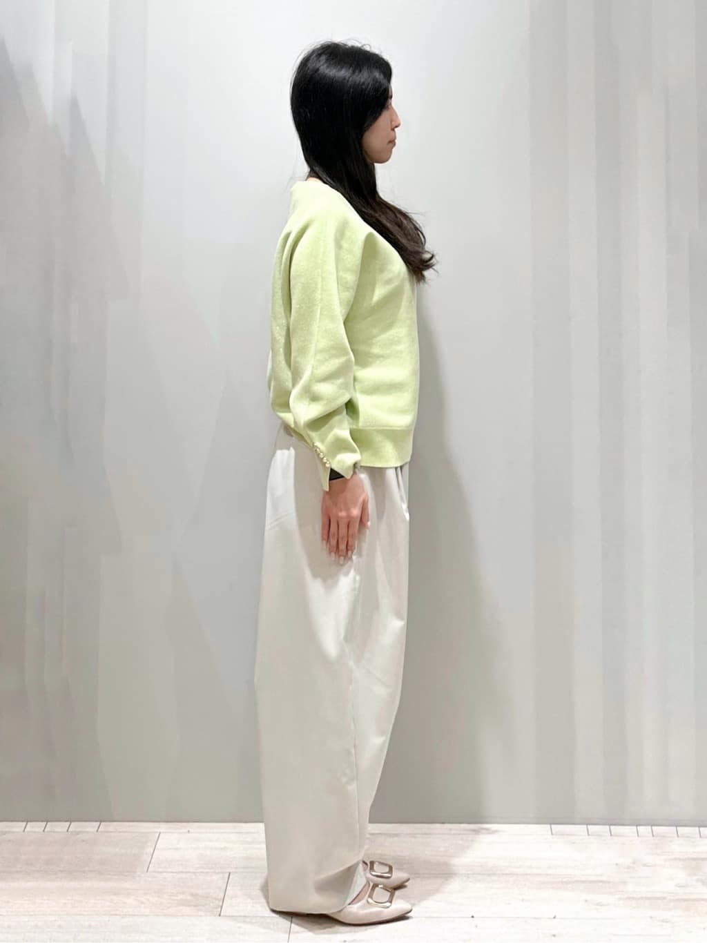 Iguさんの「THE SHOP TK｜◆ドルマン袖釦ニット【洗濯機OK】」を使ったコーディネート