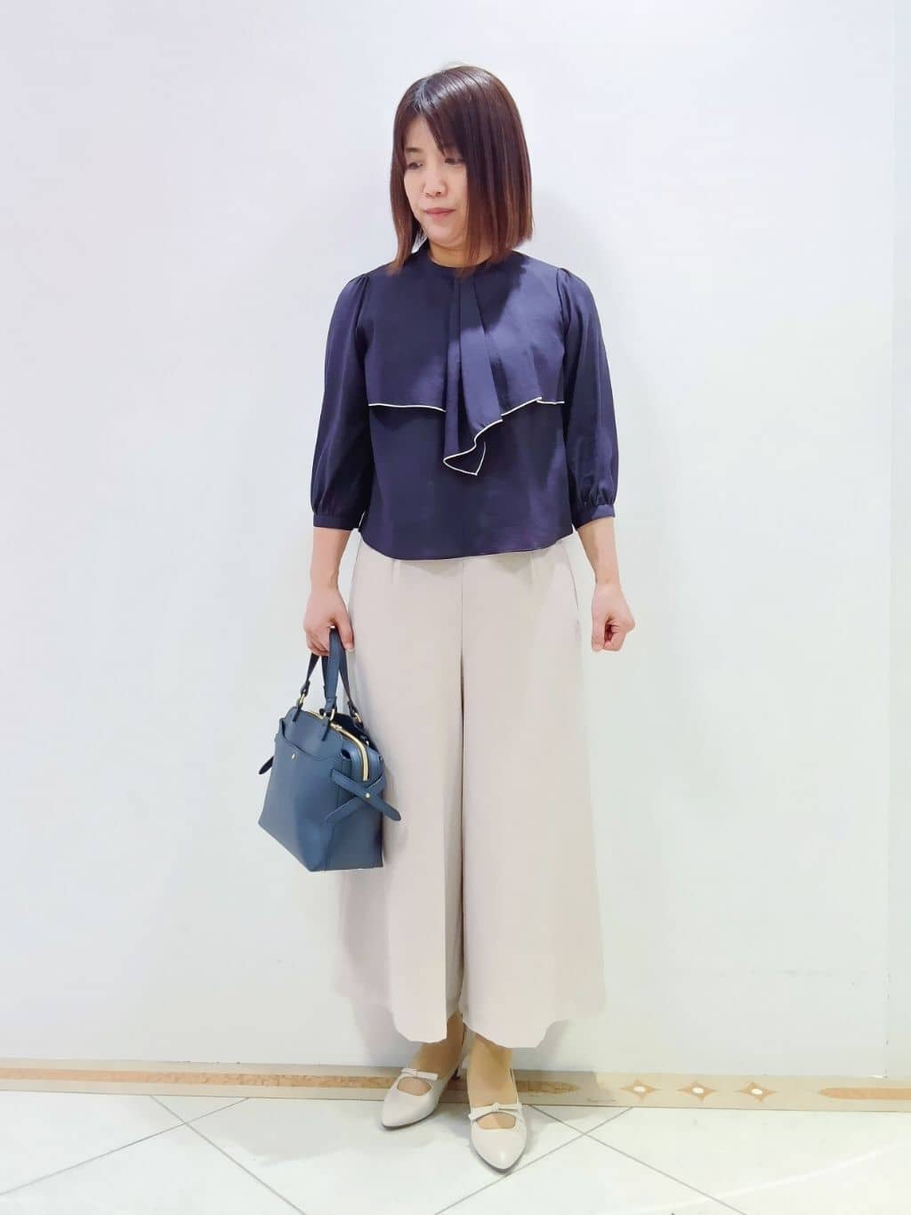 tomoさんの「Reflect｜◆【洗える】ラッフルフリルブラウス」を使ったコーディネート