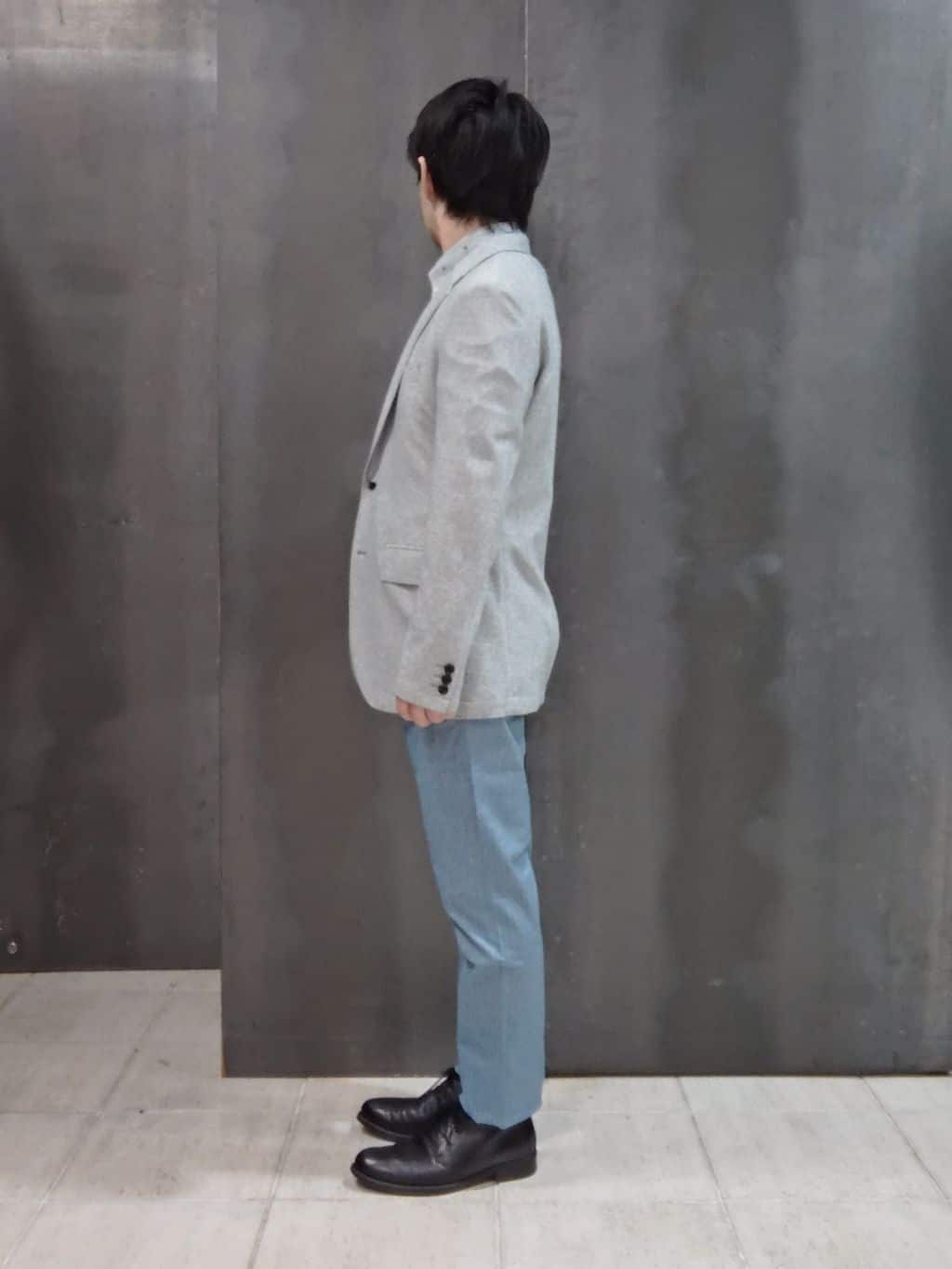 shiominさんの「TAKEO KIKUCHI｜ハットモチーフ ジャカード ストライプ シャツ」を使ったコーディネート