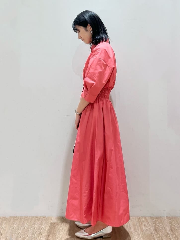 momokoさんの「OPAQUE.CLIP｜◆《5色展開》フィット＆フレアシャツワンピース【洗濯機洗い可】」を使ったコーディネート