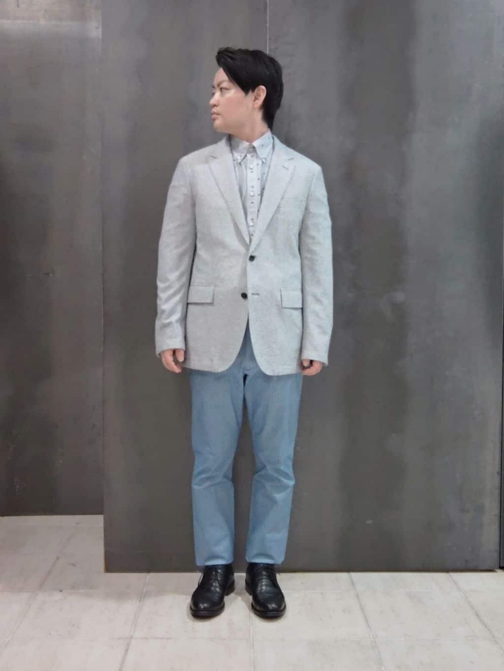 shiominさんの「TAKEO KIKUCHI｜ハットモチーフ ジャカード ストライプ シャツ」を使ったコーディネート