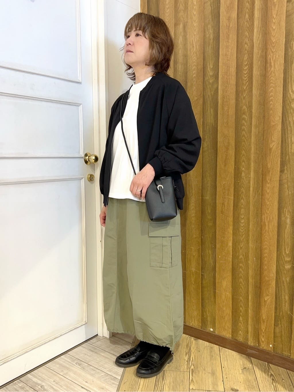 yuriyuriさんの「SHOO･LA･RUE｜◆【洗える/S-LL】麻調リブブルゾン」を使ったコーディネート