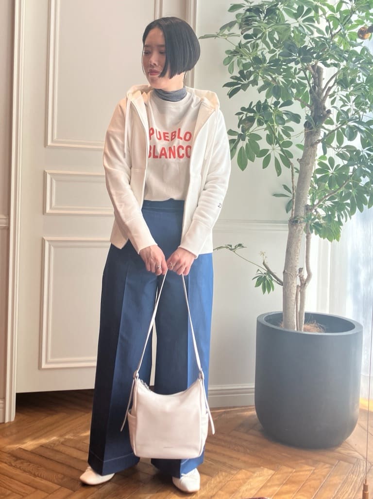 konominさんの「DRESSTERIOR｜」を使ったコーディネート