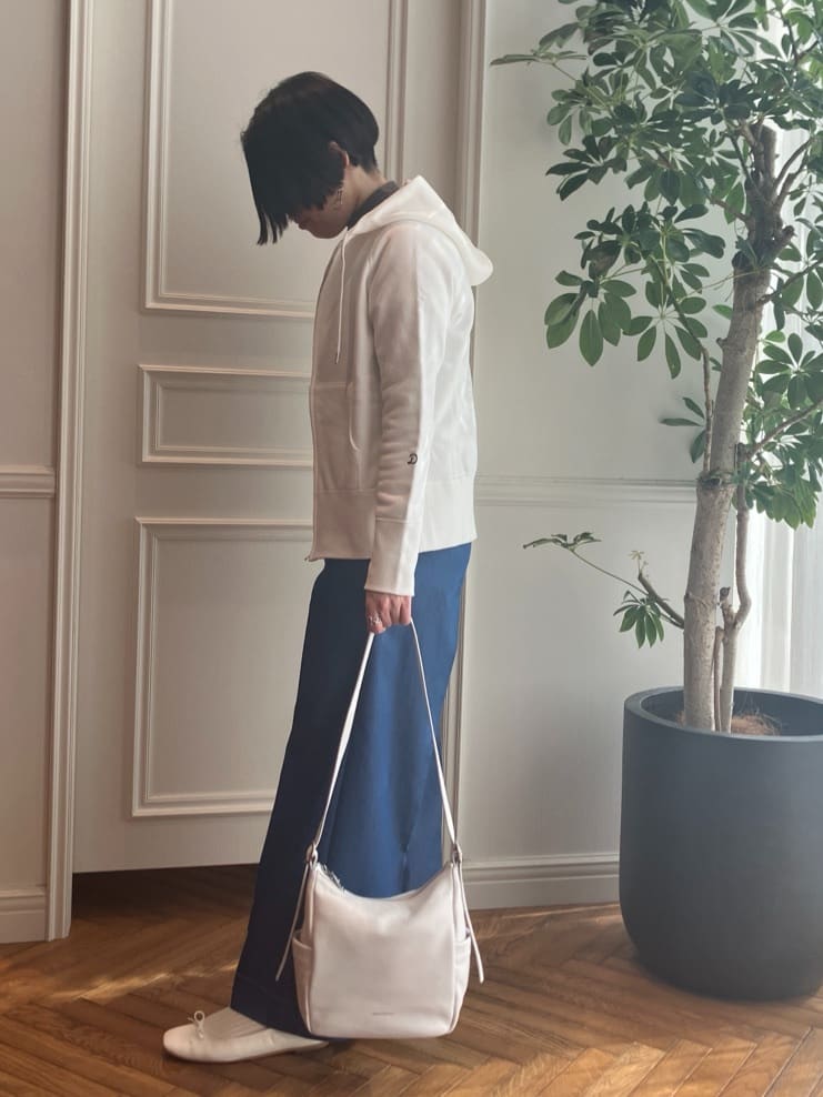 konominさんの「DRESSTERIOR｜」を使ったコーディネート