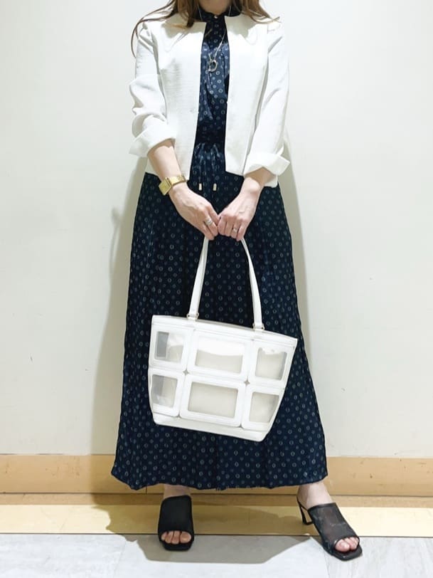 sattoさんの「UNTITLED｜フープトップネックレス」を使ったコーディネート