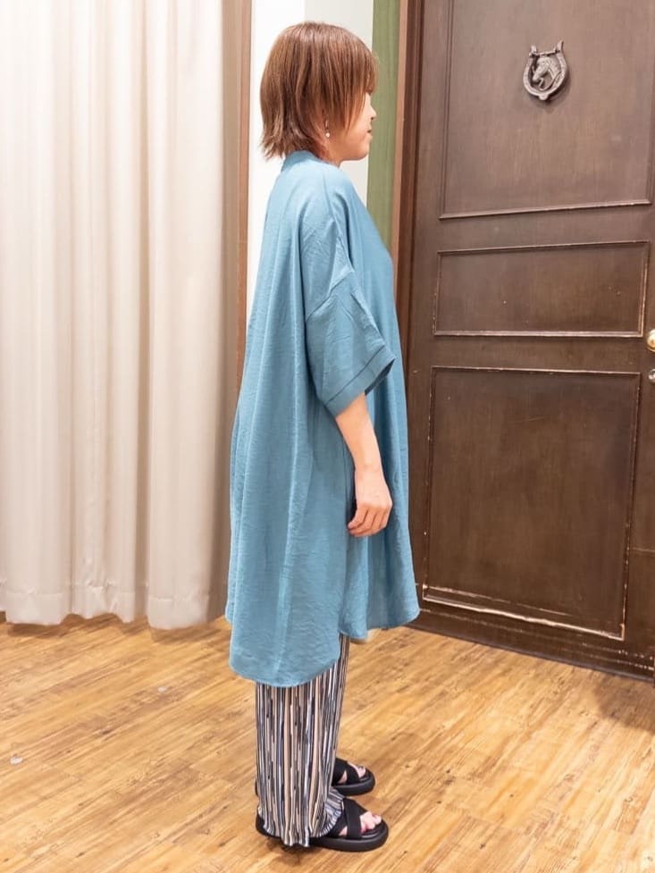 みかりん さんの「SHOO･LA･RUE｜◆【洗える/S-LL/ひんやり】ゆったりチュニックワンピース」を使ったコーディネート