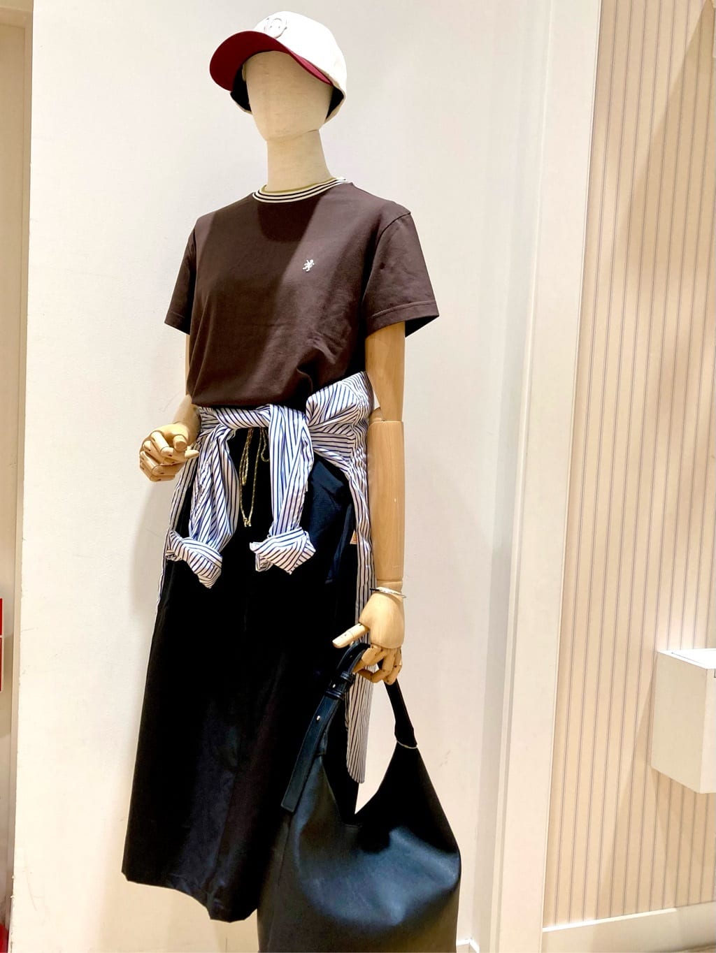 YAMAさんの「Dessin｜」を使ったコーディネート
