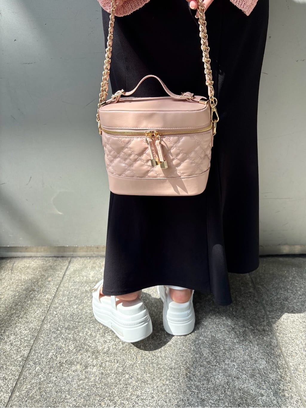 まっきーさんの「ESPERANZA｜厚底フラットスポサン」を使ったコーディネート