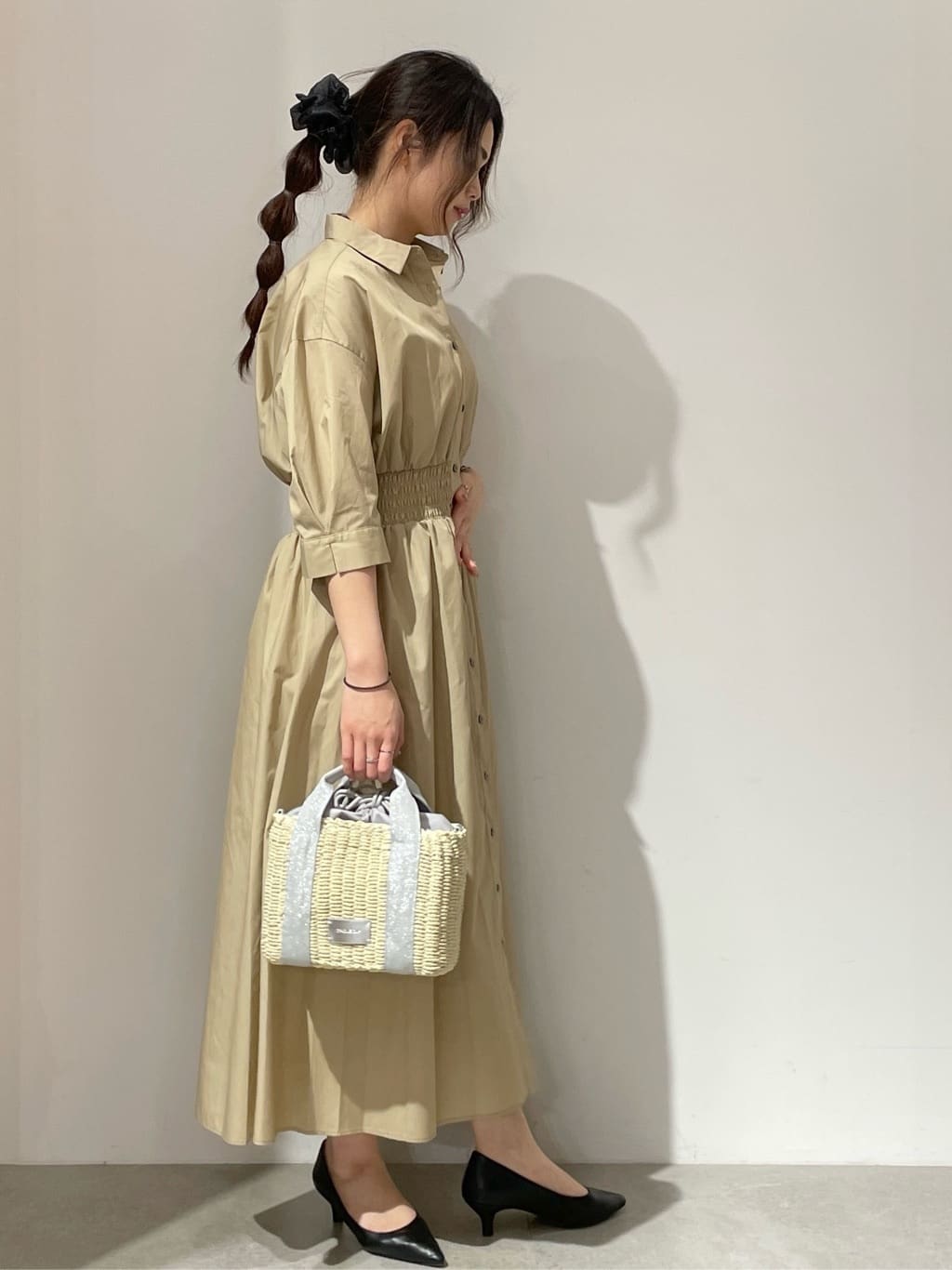 kanahoさんの「OPAQUE.CLIP｜◆《5色展開》フィット＆フレアシャツワンピース【洗濯機洗い可】」を使ったコーディネート