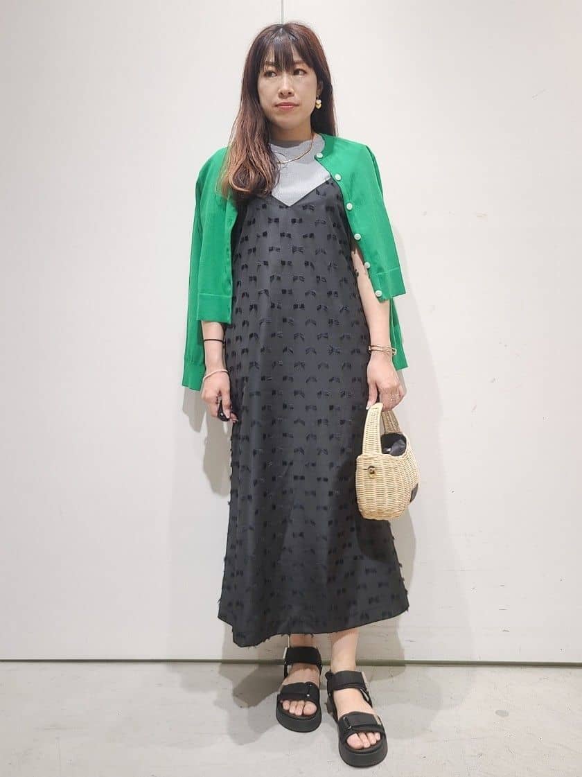 hmさんの「OPAQUE.CLIP｜◆ラメベーシックTシャツ【洗濯機洗い可】」を使ったコーディネート