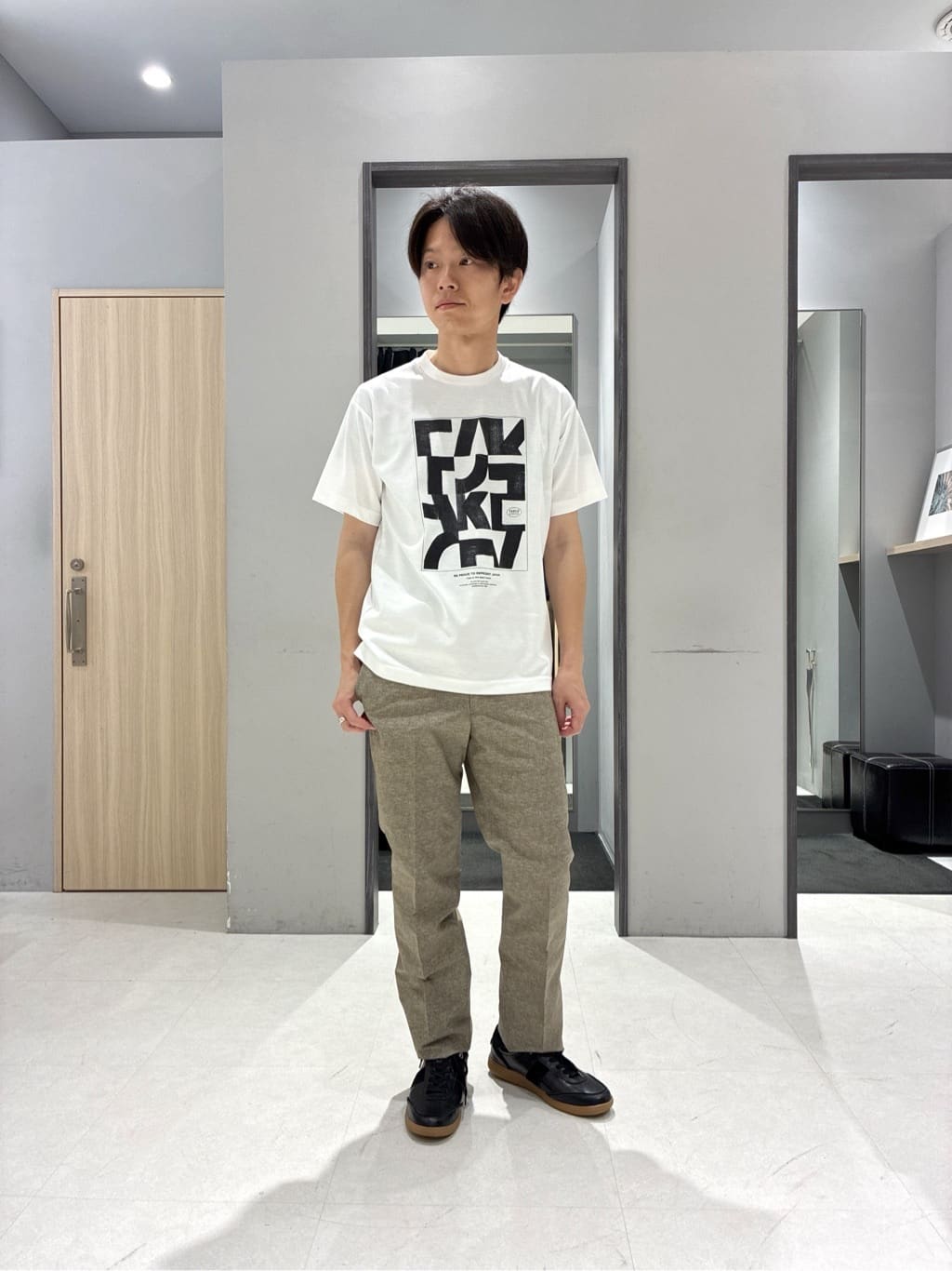 わいずみさんの「TAKEO KIKUCHI｜【抗菌防臭】COOL DOTS（R）ドビープリント パンツ」を使ったコーディネート