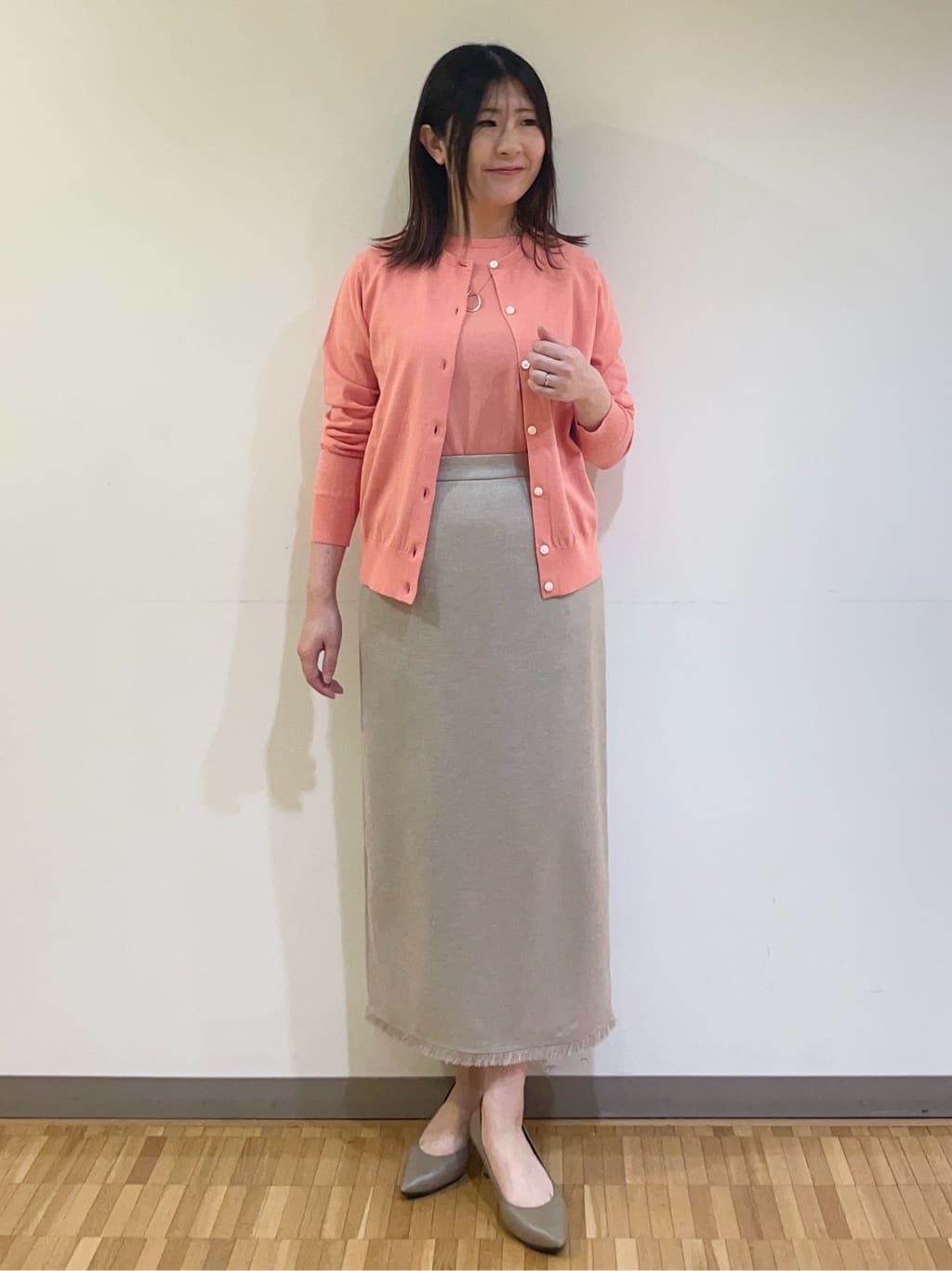 フナキさんの「UNTITLED｜◆【11色展開/コットン100/アンサンブル可能】クルーカーディガン」を使ったコーディネート
