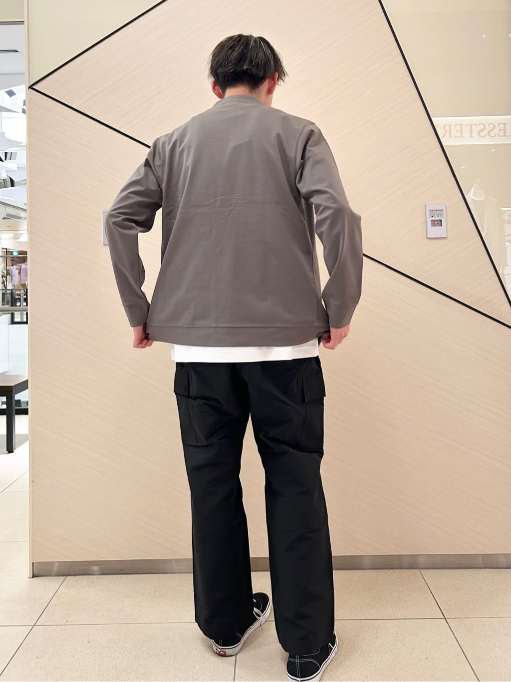 千葉亮太さんの「DRESSTERIOR｜」を使ったコーディネート