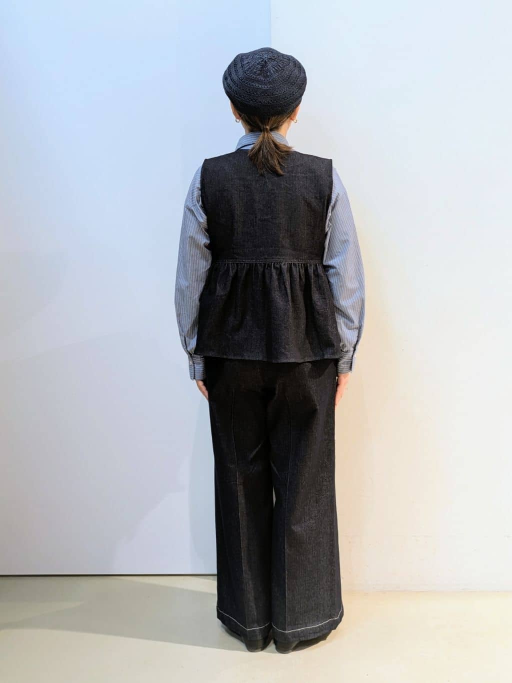 kotoさんの「THE SHOP TK｜【美脚/オ―ルシーズン】デニムマリンパンツ/洗濯機OK」を使ったコーディネート