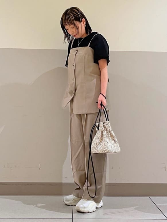 MOさんの「THE SHOP TK｜◆麻調キャミビスチェ【洗濯機OK】」を使ったコーディネート