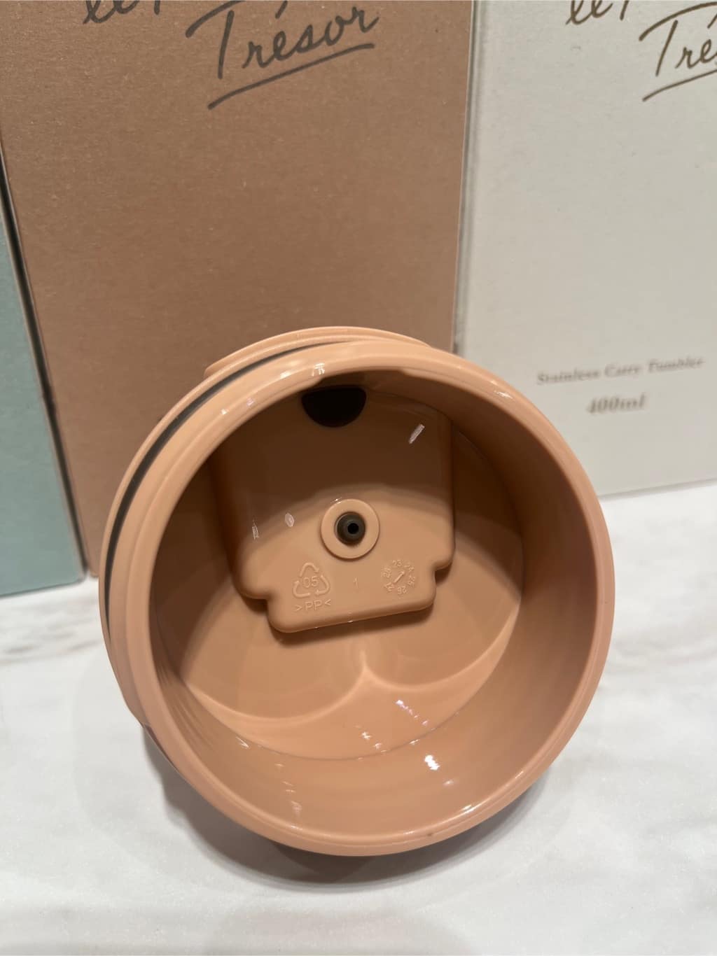アリオ川口さんの「212 KITCHEN STORE｜」を使ったコーディネート