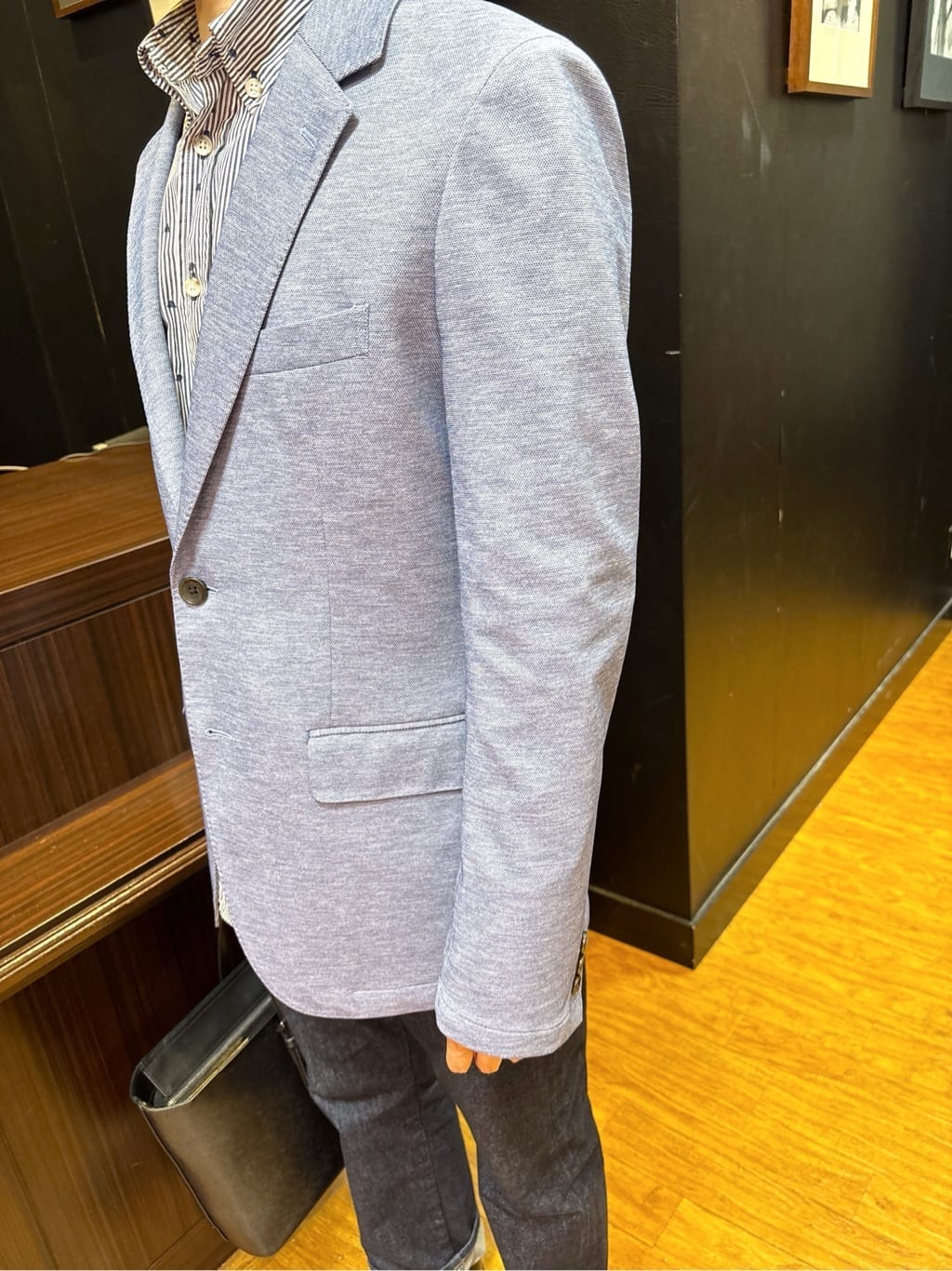 KEIさんの「TAKEO KIKUCHI｜ハットモチーフ ジャカード ストライプ シャツ」を使ったコーディネート