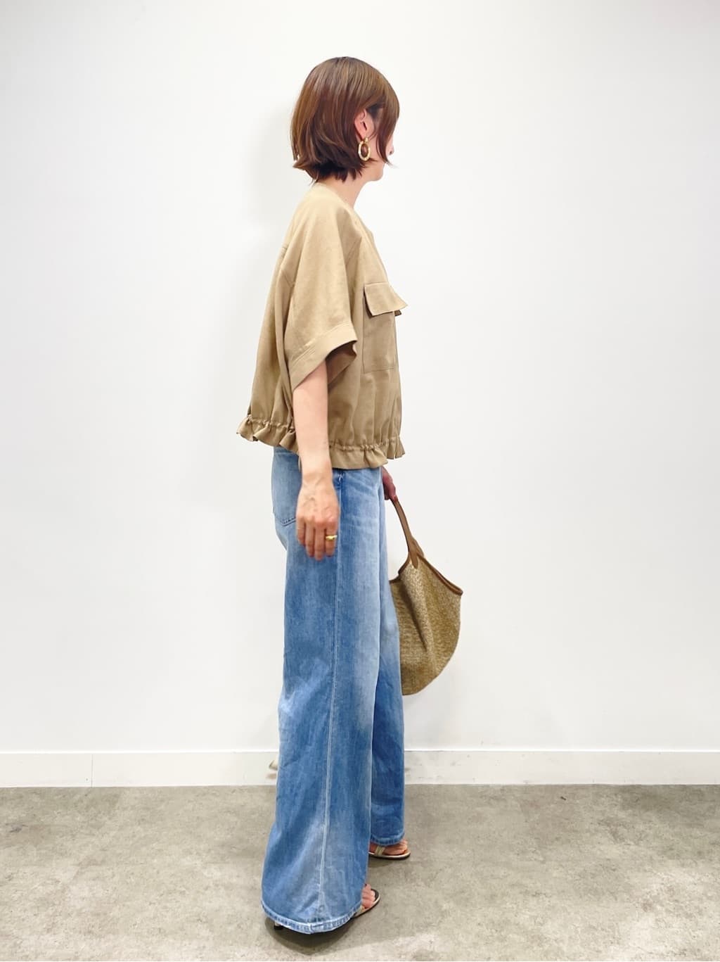 KAYOさんの「UNTITLED｜◆【SEADRAKE】ノーカラー半袖ブルゾン」を使ったコーディネート