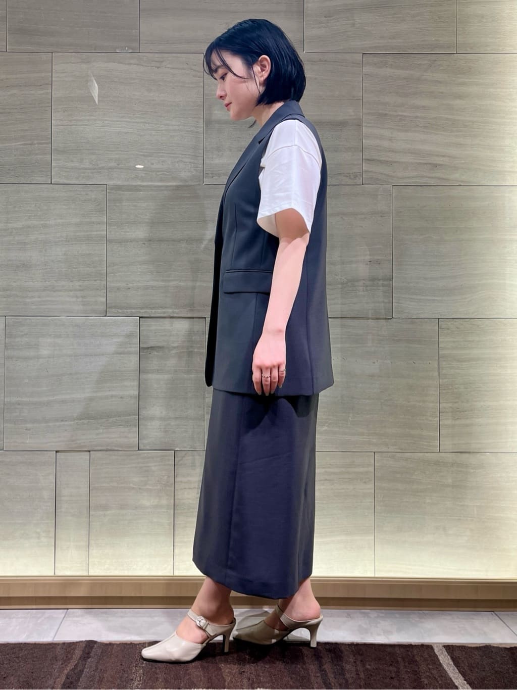 ちりんさんの「UNTITLED｜◆【接触冷感/UV/セットアップ可能】ライトウェイト ワイドパンツ」を使ったコーディネート
