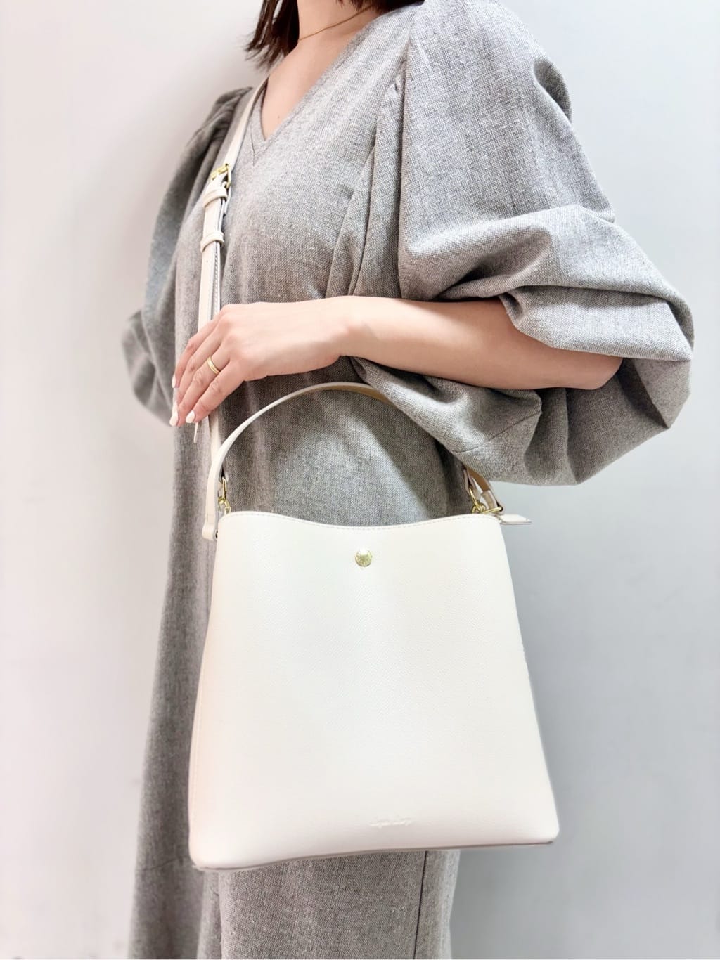 sakiさんの「ESPERANZA｜アンクルベルトサンダル」を使ったコーディネート