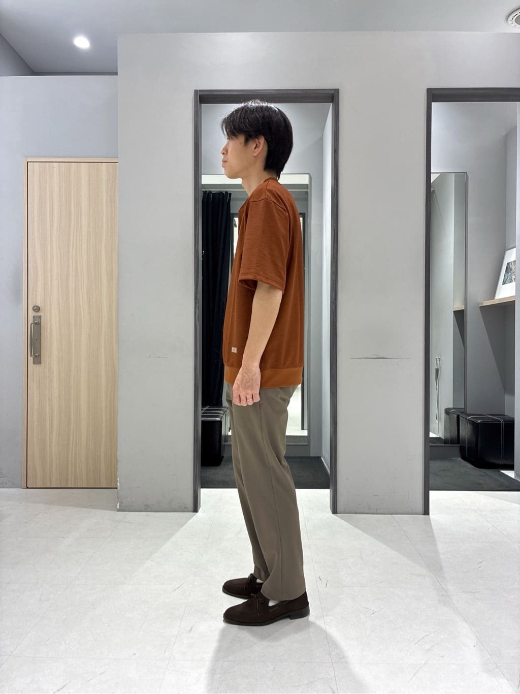 わいずみさんの「TAKEO KIKUCHI｜【360&deg;ストレッチ／セットアップ対応】None Of Stress パンツ」を使ったコーディネート
