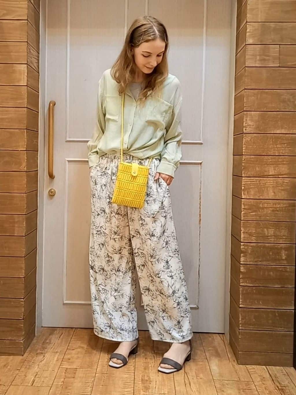 Mirkaさんの「SHOO･LA･RUE｜」を使ったコーディネート