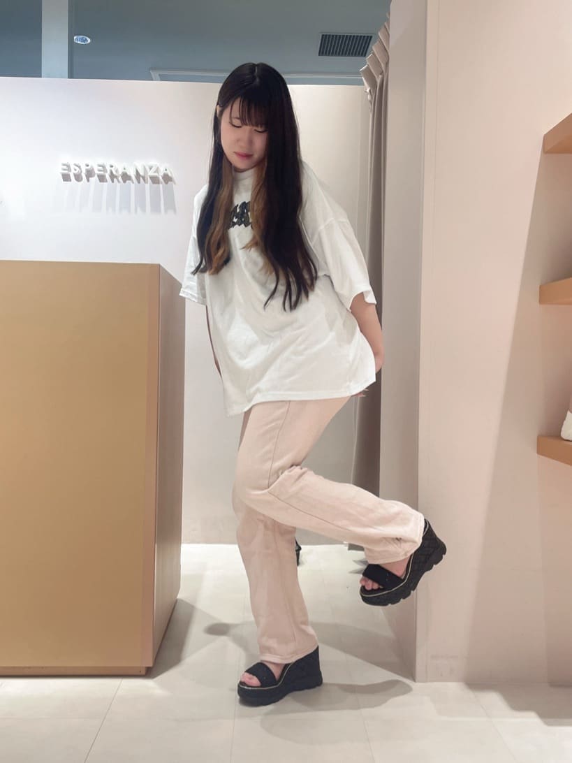 ほのかさんの「ESPERANZA｜キルティングウェッジソールスポサン」を使ったコーディネート