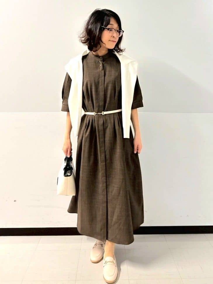 くまみさんの「OPAQUE.CLIP｜◆ピンタックフィット＆フレアワンピース【洗濯機洗い可】」を使ったコーディネート