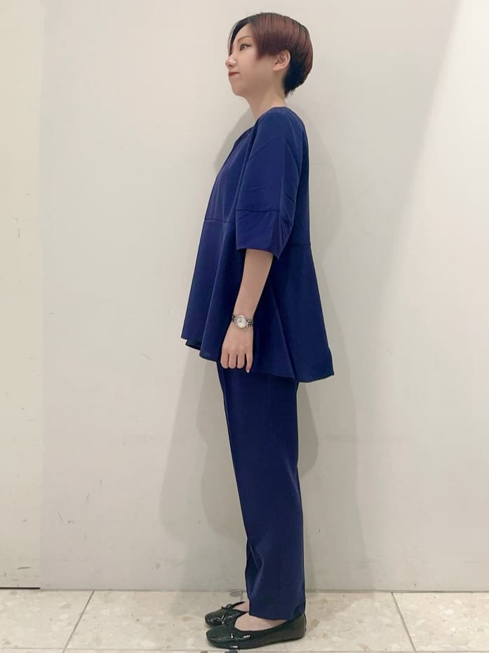 Marinさんの「OPAQUE.CLIP｜◆《6色展開》ストレッチペプラムブラウス／セットアップ対応【洗濯機洗い可／防シワ】」を使ったコーディネート