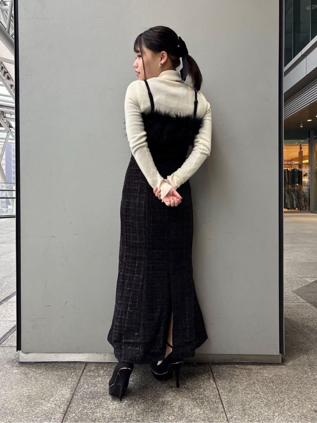 まっきーさんの「ESPERANZA｜2WAY超ハイヒール厚底パンプス」を使ったコーディネート