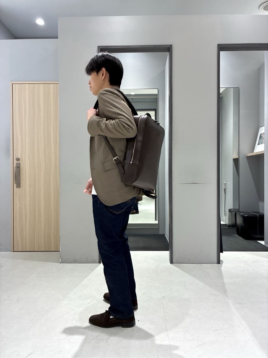 わいずみさんの「TAKEO KIKUCHI｜【360&deg;ストレッチ／セットアップ対応】None Of Stress ジャケット」を使ったコーディネート