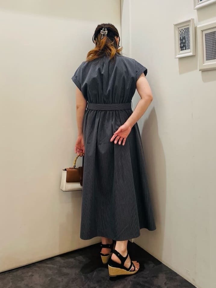 c_h_i_k_aさんの「grove｜」を使ったコーディネート