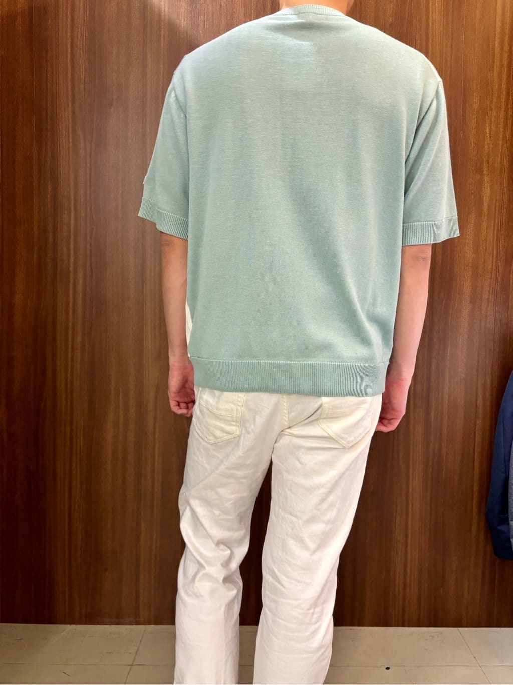 中村さんの「TAKEO KIKUCHI｜【Sサイズ～】ストレッチ デニム パンツ」を使ったコーディネート