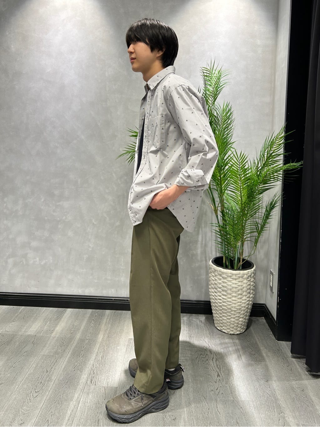 ruiさんの「TAKEO KIKUCHI｜ハットモチーフ ジャカード ストライプ シャツ」を使ったコーディネート