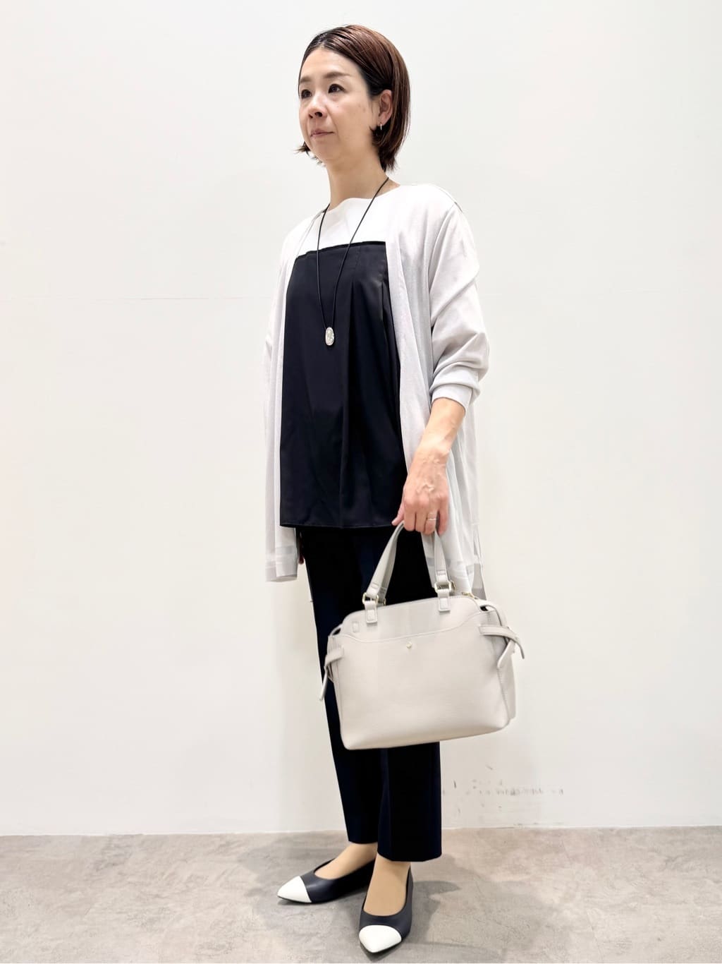 koyaさんの「Reflect｜◆【マシンウォッシュ可能】レイヤード風ジャージブラウス」を使ったコーディネート